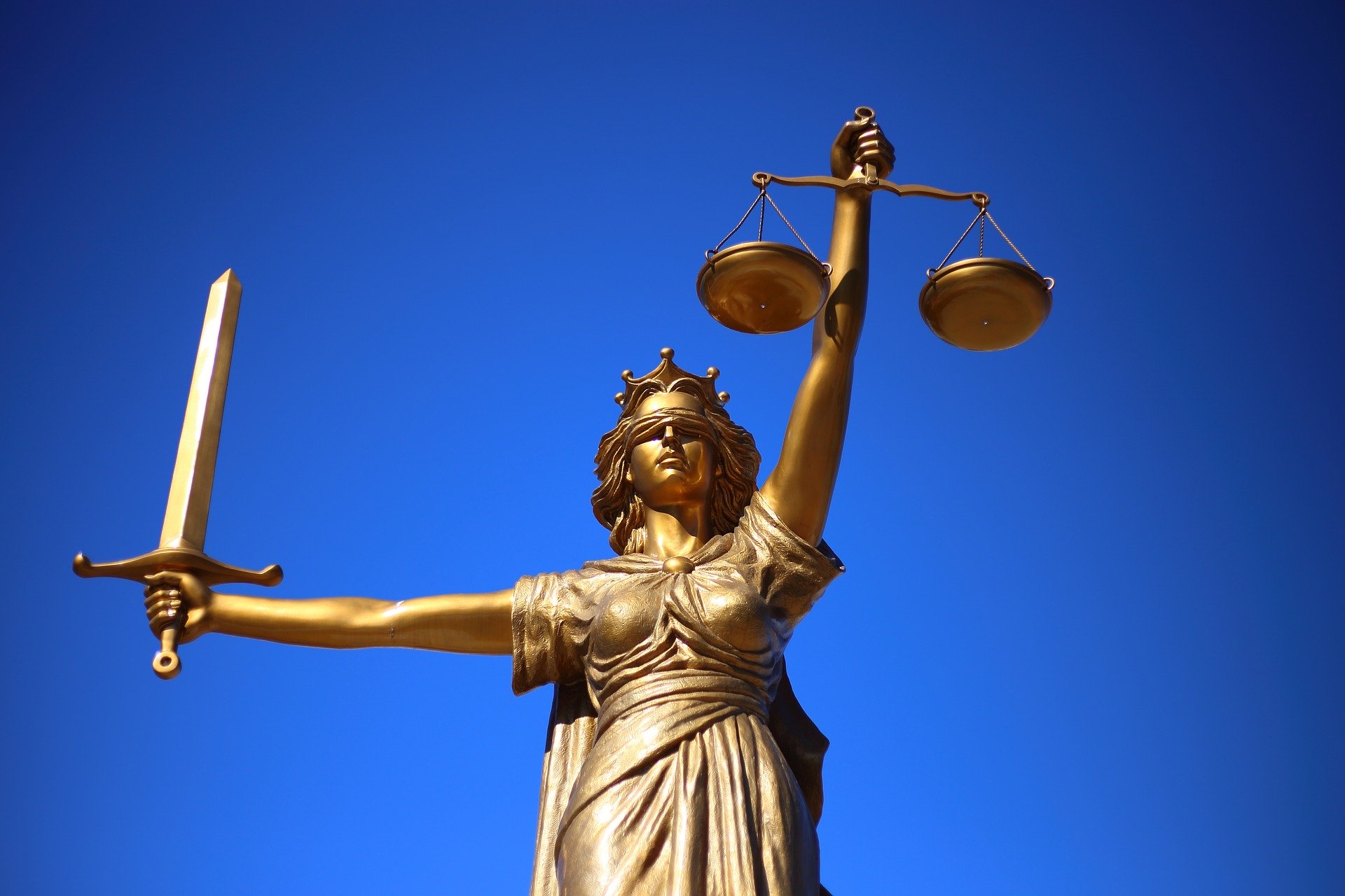 dama de la justicia | miguel ruiz abogados
