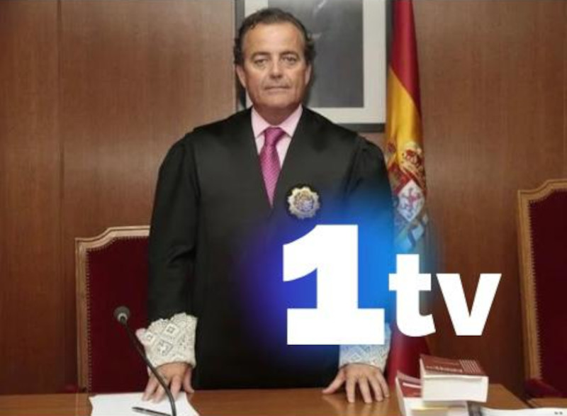 El juez Fernando Presencia hace declaraciones a periodistas de TV1 antes de entrar a la Audiencia Nacional